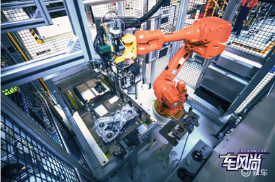走进吉利动力总成微米工厂 探访吉利智擎技术开发